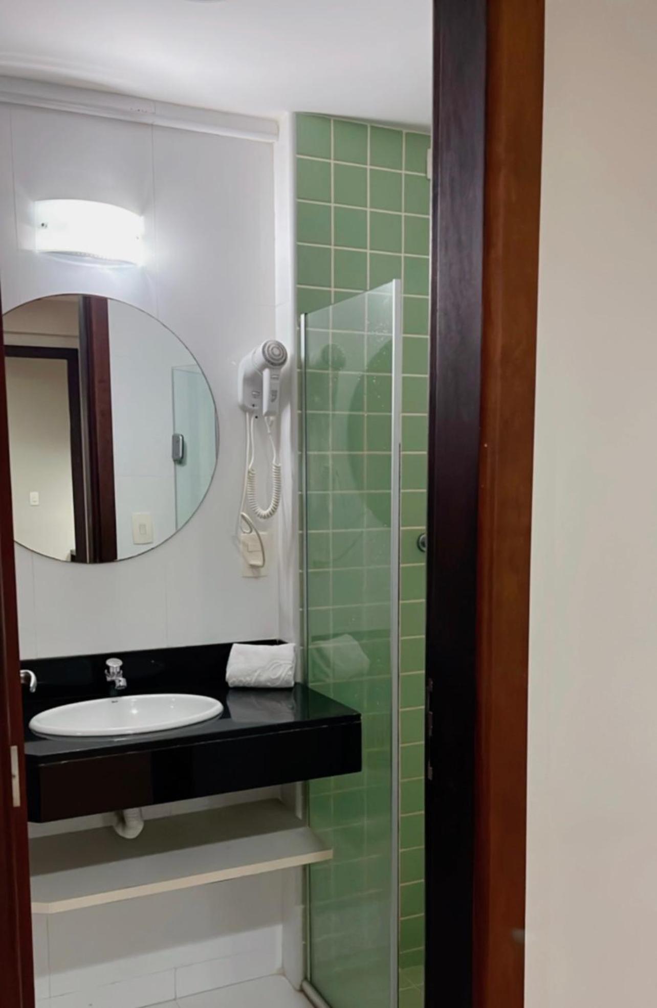 Mont Blanc Apart Hotel - Duque De Caxias Kültér fotó